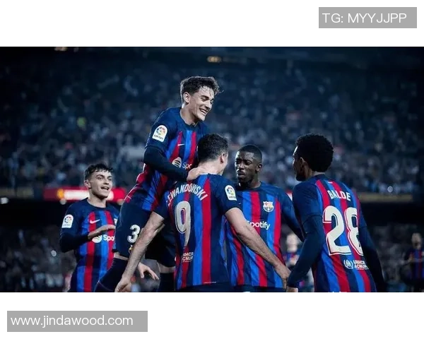 乌法主场迎战迪纳莫期待精彩对决双方实力较量引发球迷热情关注 乌法主场迎战迪纳莫期待精彩对决双方实力较量引发球迷热情关注